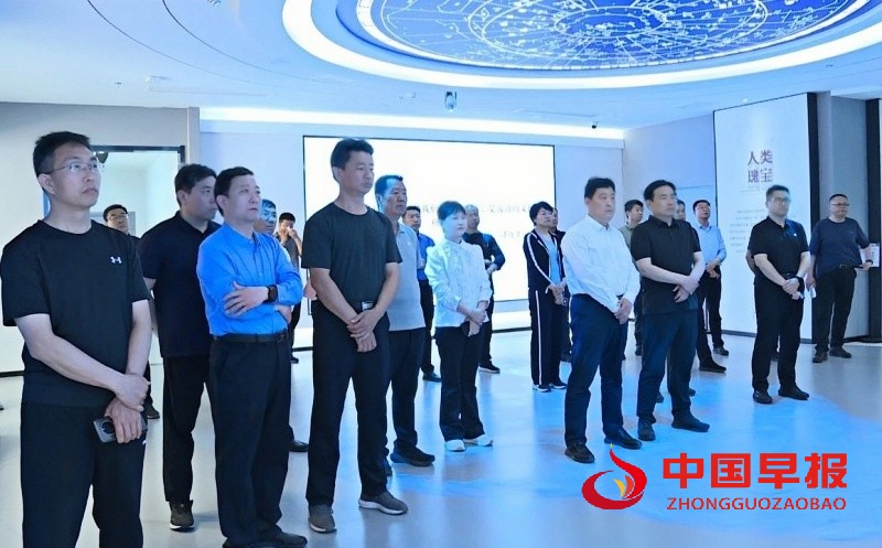微信图片_20250512235206_副本.jpg