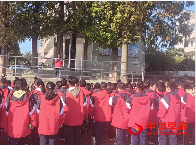 1733365116950699.png 22宪法讲座.png