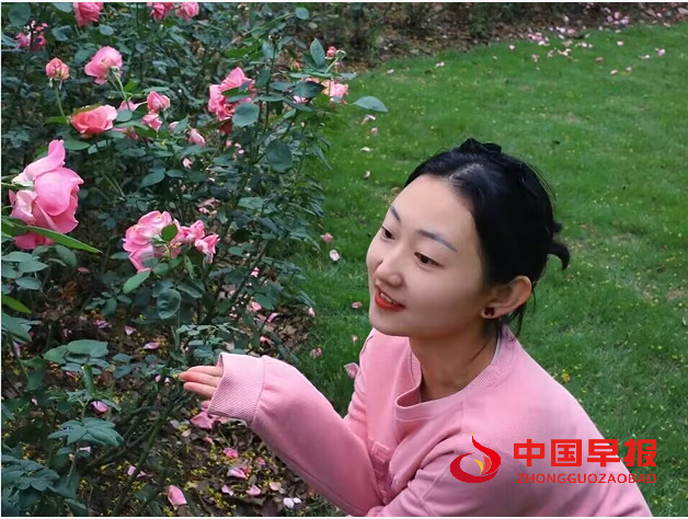 1740200912105547.png 花中仙女图片.png