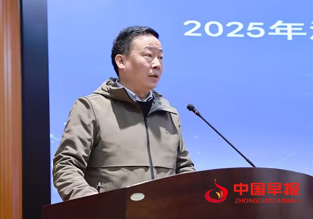 1741860114134254.png 7副局长龙锋.png