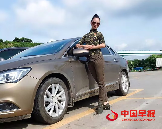 1745377970283734.png 3陈漫车模.png