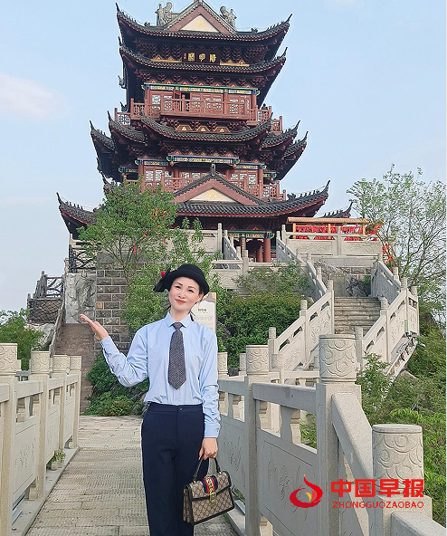 1745378015731810.png 2陈漫紫君.png