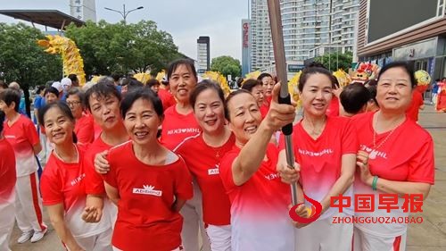 龙腾万达展风华 福满宜昌迎盛夏(图2)