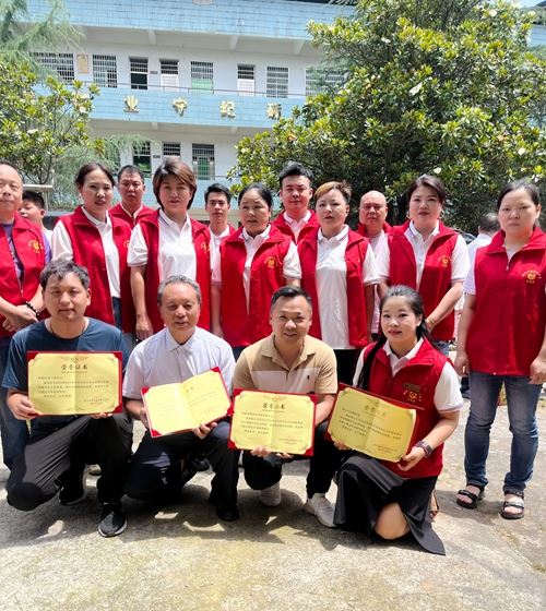 琪沁正能量以行动践行初心，助力青春逐梦(图3)