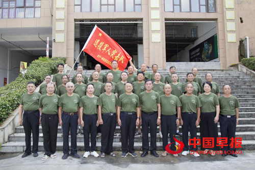 退役不褪色 护绿建新功(图1)