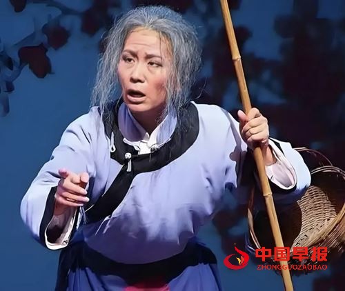 季翔:不要当祥林嫂 而要当阿庆嫂(图1) 季翔:不要当祥林嫂 而要当阿庆嫂(图1)