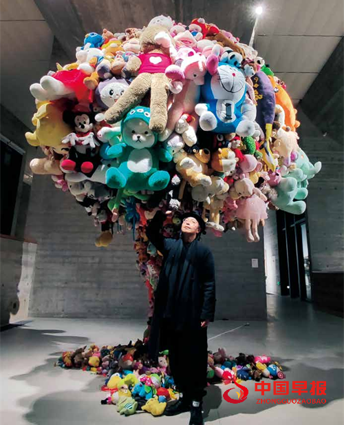 向上·向上雕塑展宋庄启幕 吴梁焰“红领少年”解码符号与生命力量(图6) 向上·向上雕塑展宋庄启幕 吴梁焰“红领少年”解码符号与生命力量(图6)