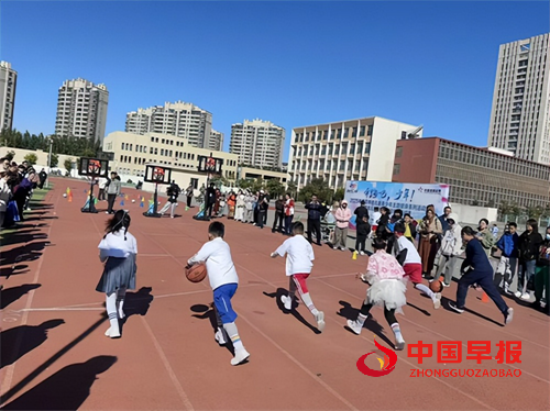 “奔跑吧·少年”2025年度吉林省儿童青少年主题健身系列活动暨吉林省青少年田径体能挑战赛热血开赛(图7) “奔跑吧·少年”2025年度吉林省儿童青少年主题健身系列活动暨吉林省青少年田径体能挑战赛热血开赛(图7)