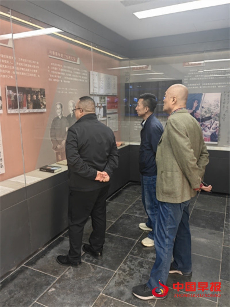 1760785707152191.jpg 17607816216059_副本.jpg