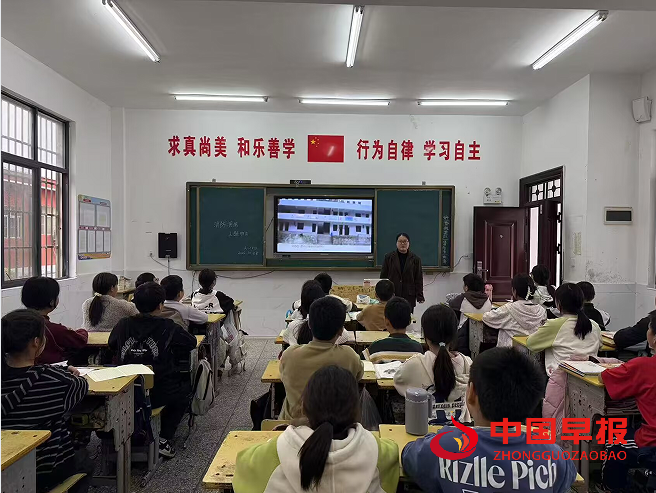 1761738047142721.png 1安全教育.png