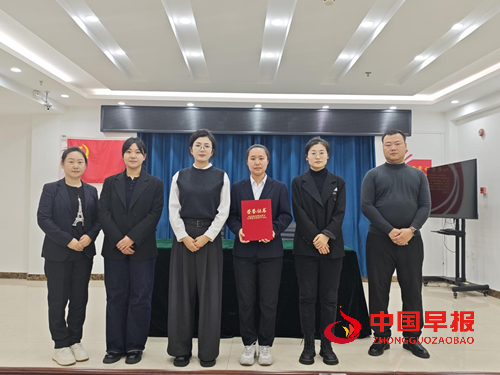 1762759199356595.png 3.png